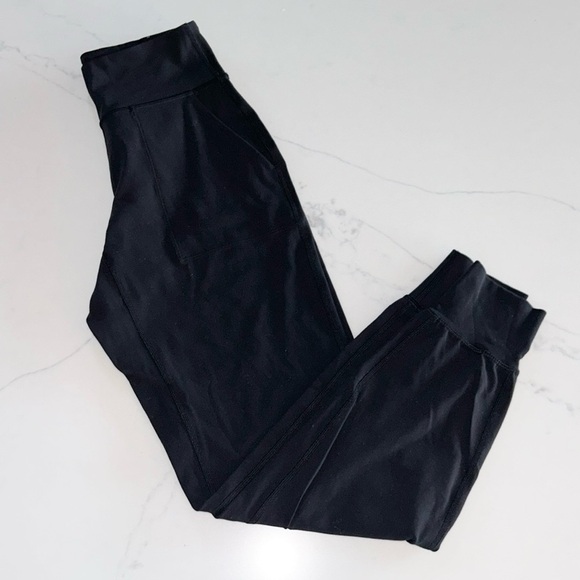 LULULEMON High-Rise Align Joggers - Picture 2 of 5